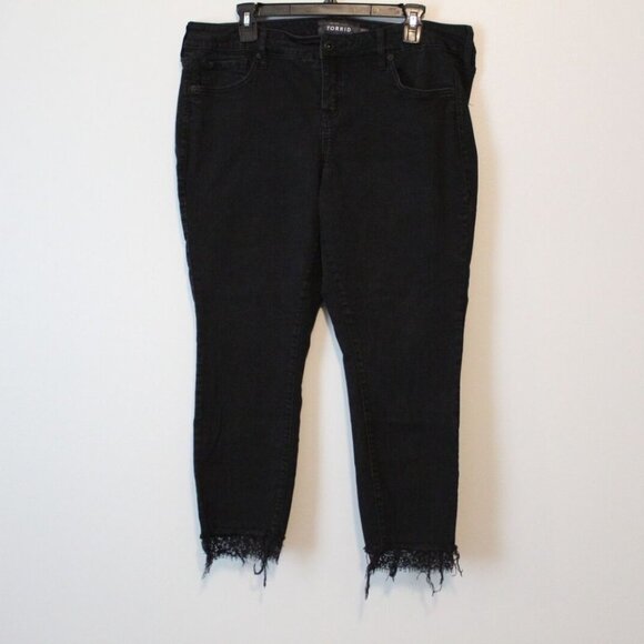 Torrid Ankle Skinny Lace Hem Jeans Black Women's Plus Size 16 H13659 - Picture 2 of 8